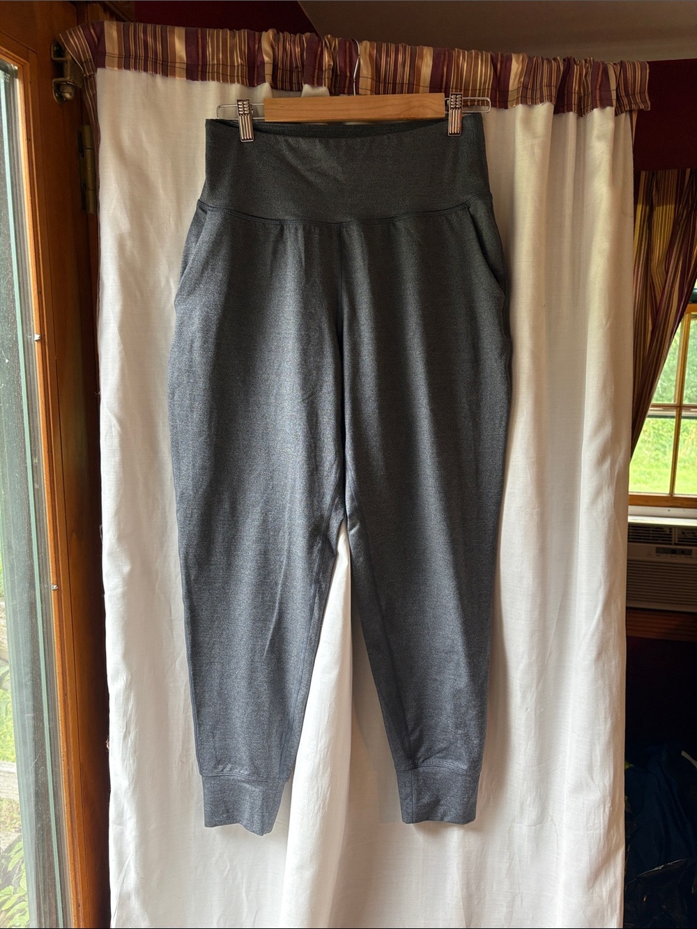 Under Armour Charcoal High-Rise Jogger Pants
